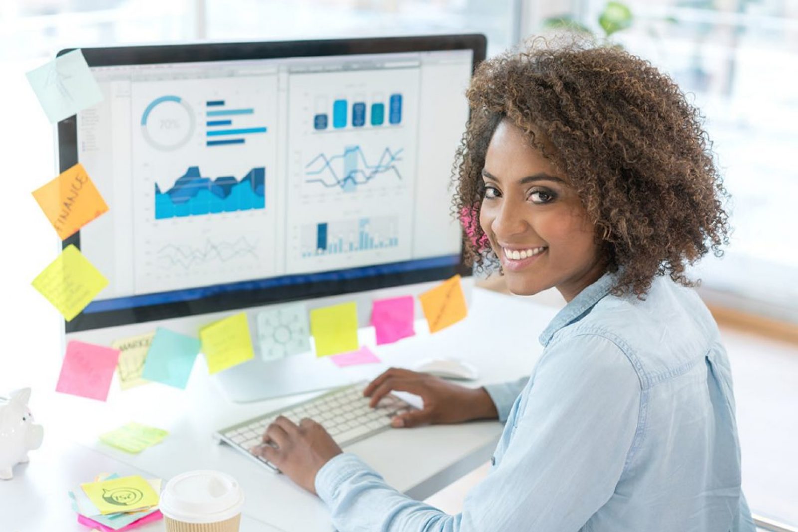 Business woman working with computer analyzing data