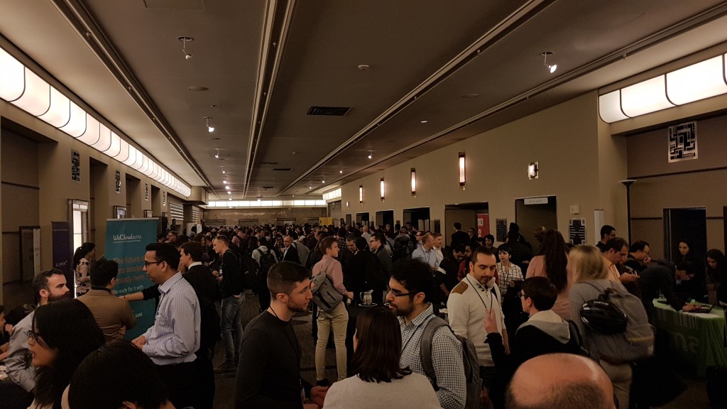 People networking at Toronto Machine Learning Summit 2018